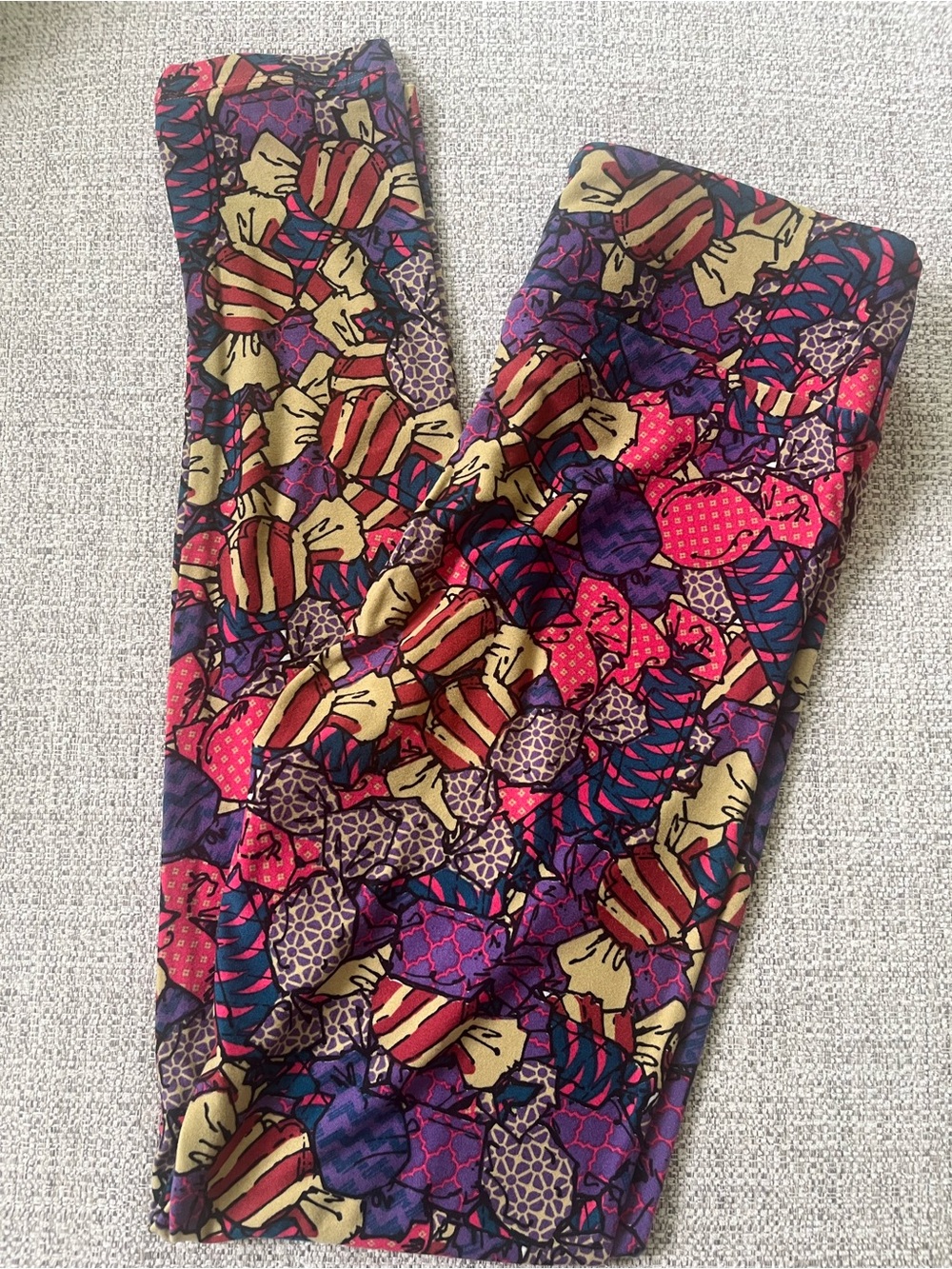 LuLaRoe OS Colorful Candy Print Leggings in Purple, Pink, Yellow